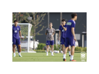 모레노 감독 한국 축구대표팀에 4-4-2 전술 내세워